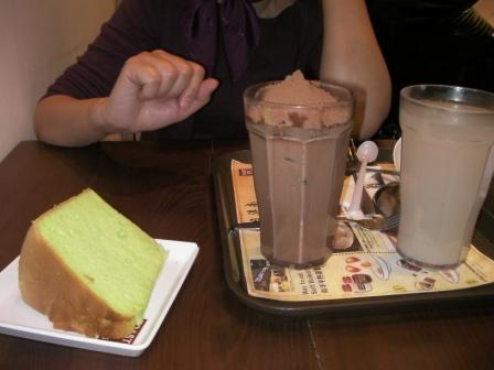 Here is some Indonesian food from one of our food court adventures.  The left one is the green tea sponge cake.  The right one is called the "Choco Dino".  Very chocolaty....