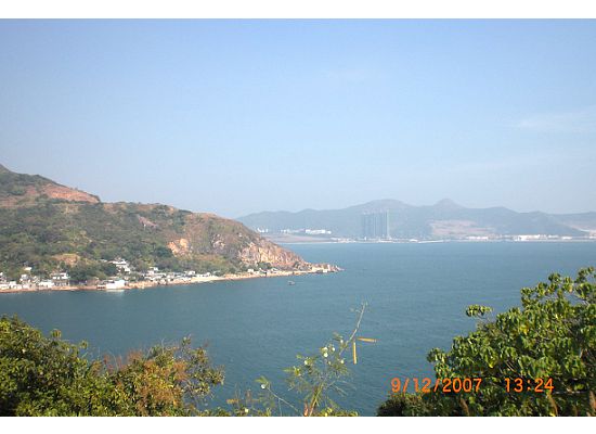Viewing the Victoria Harbour from the other end of the museum