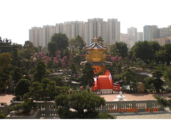 The full view of the Octagonal Pavilion