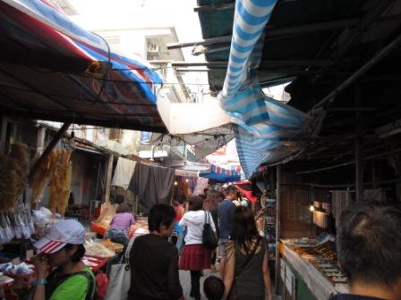 The alley we walked by looking for the right dock to get on our boat in Tai O Fishing Village