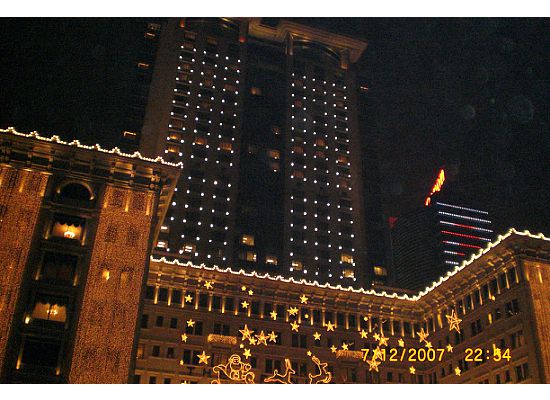 Hong Kong Peninsula Hotel in Christma