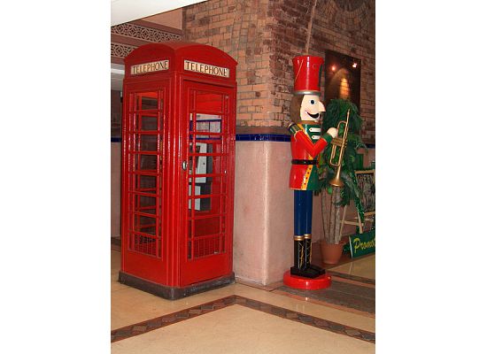 Hong Kong Western Market, Old Phone Booth